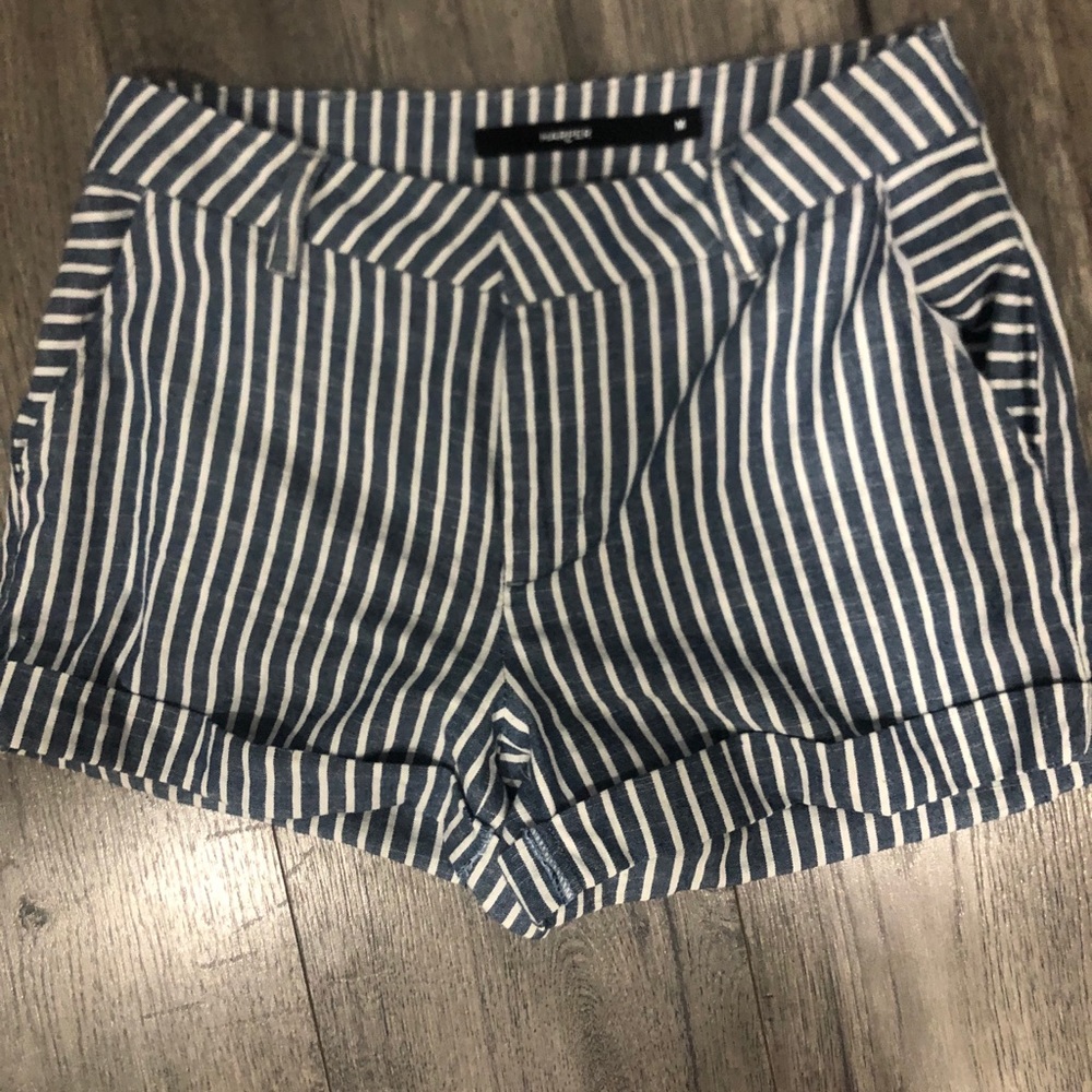 Striped gingham shorts